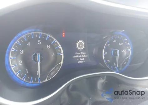 2025 Chrysler Pacifica Select z USA, uszkodzony, nr VIN 2C4RC1BG4SR510410